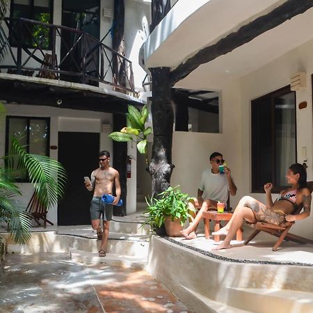 Siesta Fiesta Hotel - 5th Avenue Playa del Carmen Exterior foto