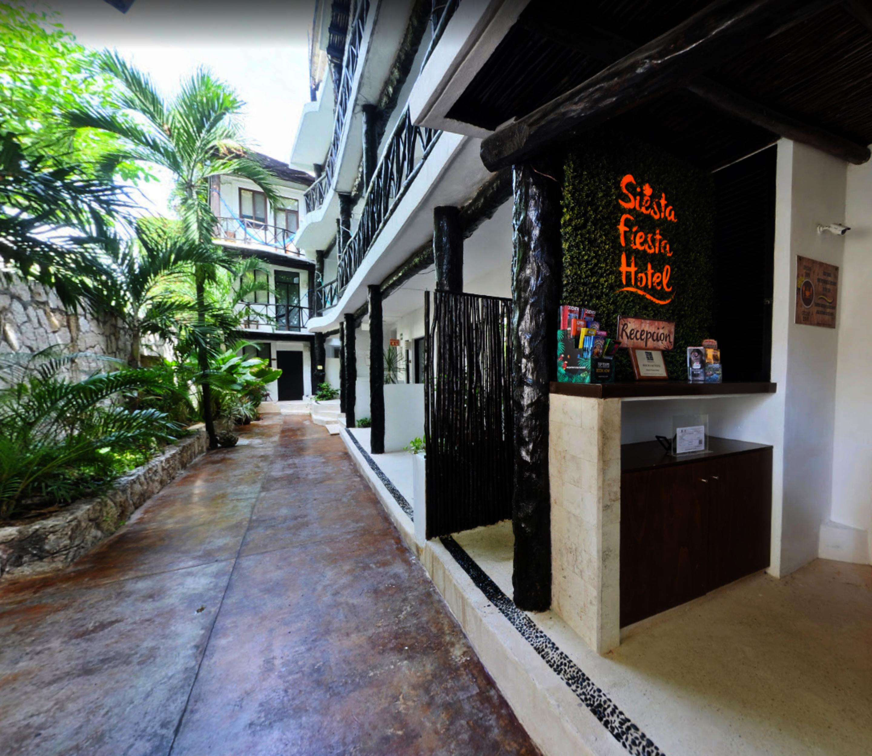 Siesta Fiesta Hotel - 5th Avenue Playa del Carmen Exterior foto